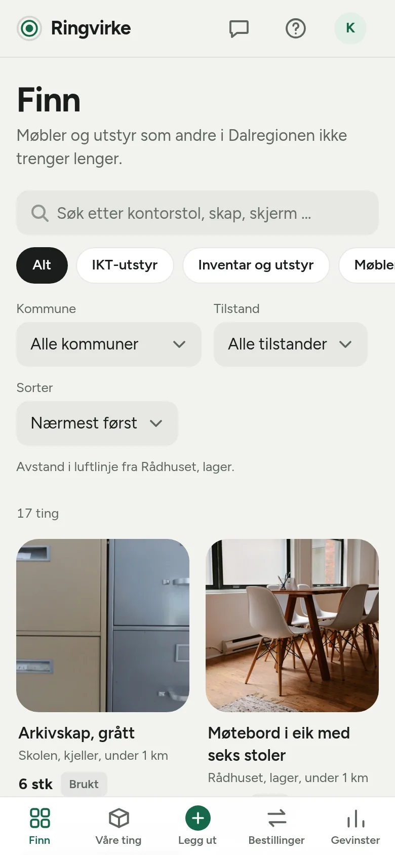 «Finn» på mobil: søkefelt, filter på kategori, kommune og tilstand, sortert nærmest først, og bilder av arkivskap og et møtebord.